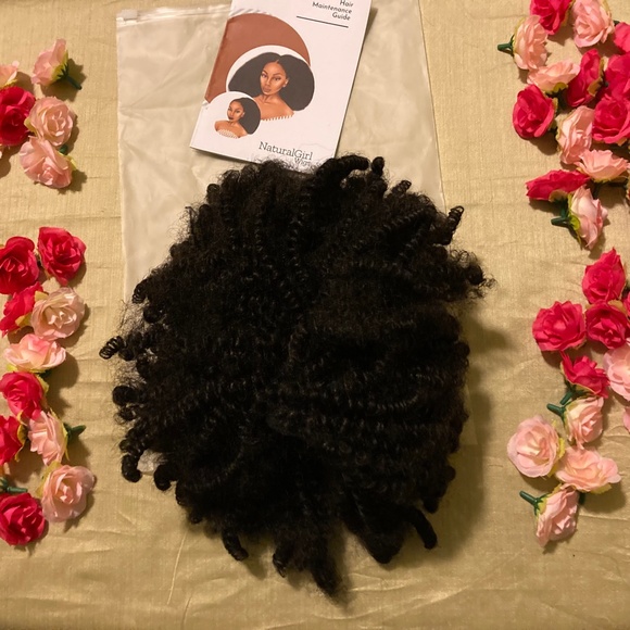 NWT Faux Kinky Coily Ponytail by Natural Girl Wigs Color 1B Length 12 inches - Picture 8 of 13